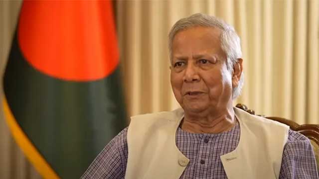 একটা পলাতক দল সর্বাত্মক চেষ্টা করছে দেশটাকে আনসেটেল করার জন্য: বিবিসি বাংলাকে ড. ইউনূস