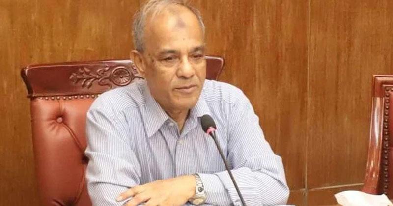 আইনশৃঙ্খলা বাহিনীর সদস্যদের সঙ্গে স্বরাষ্ট্র উপদেষ্টার ঈদ শুভেচ্ছা বিনিময়