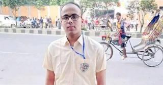 নটরডেমের গেটে ছেলের অপেক্ষায় বাবা, দেড় ঘন্টা পর পেলেন লাশ