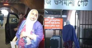 পদত্যাগ করলেন এমপি মিষ্টি