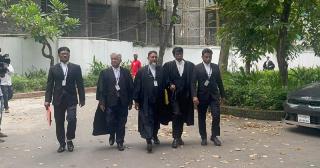‘ক্যাঙারু কোর্ট’ মন্তব্যের ব্যাখ্যা দিতে ট্রাইব্যুনালে আওয়ামীপন্থী ২ আইনজীবী