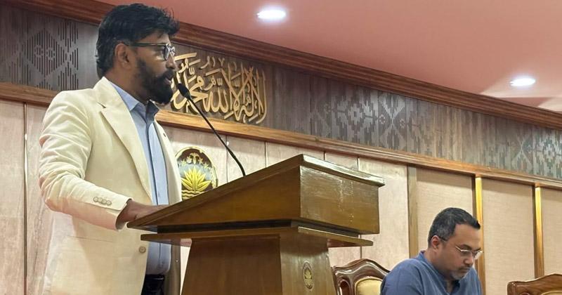 PM’s press secretary urges media to help counter rumours, dengue through public awareness