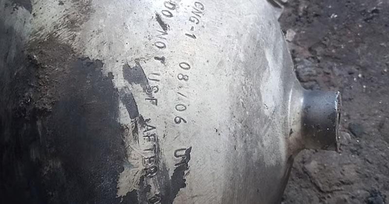 CNG cylinder marked ‘do not use after 2021’ found at Ashulia blast site